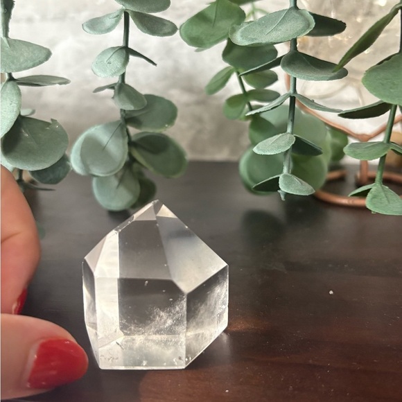 Clear Crystal Point  beautiful   Bring light to any room this is so beautiful - Picture 3 of 4